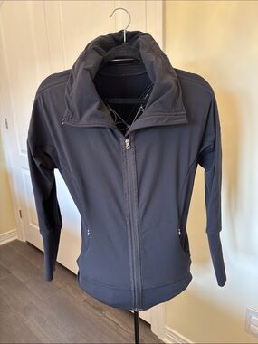 Lululemon Athletica Women's Zip-Up Hoodie Jacket - Black, Size 4